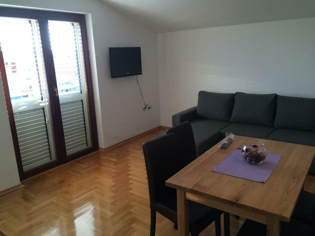 Apartments Antonija Sukošan Eksteriør bilde