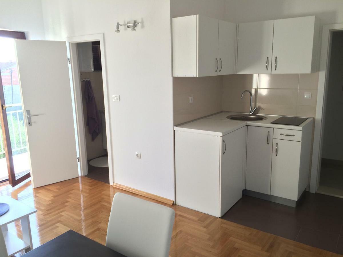 Apartments Antonija Sukošan Eksteriør bilde
